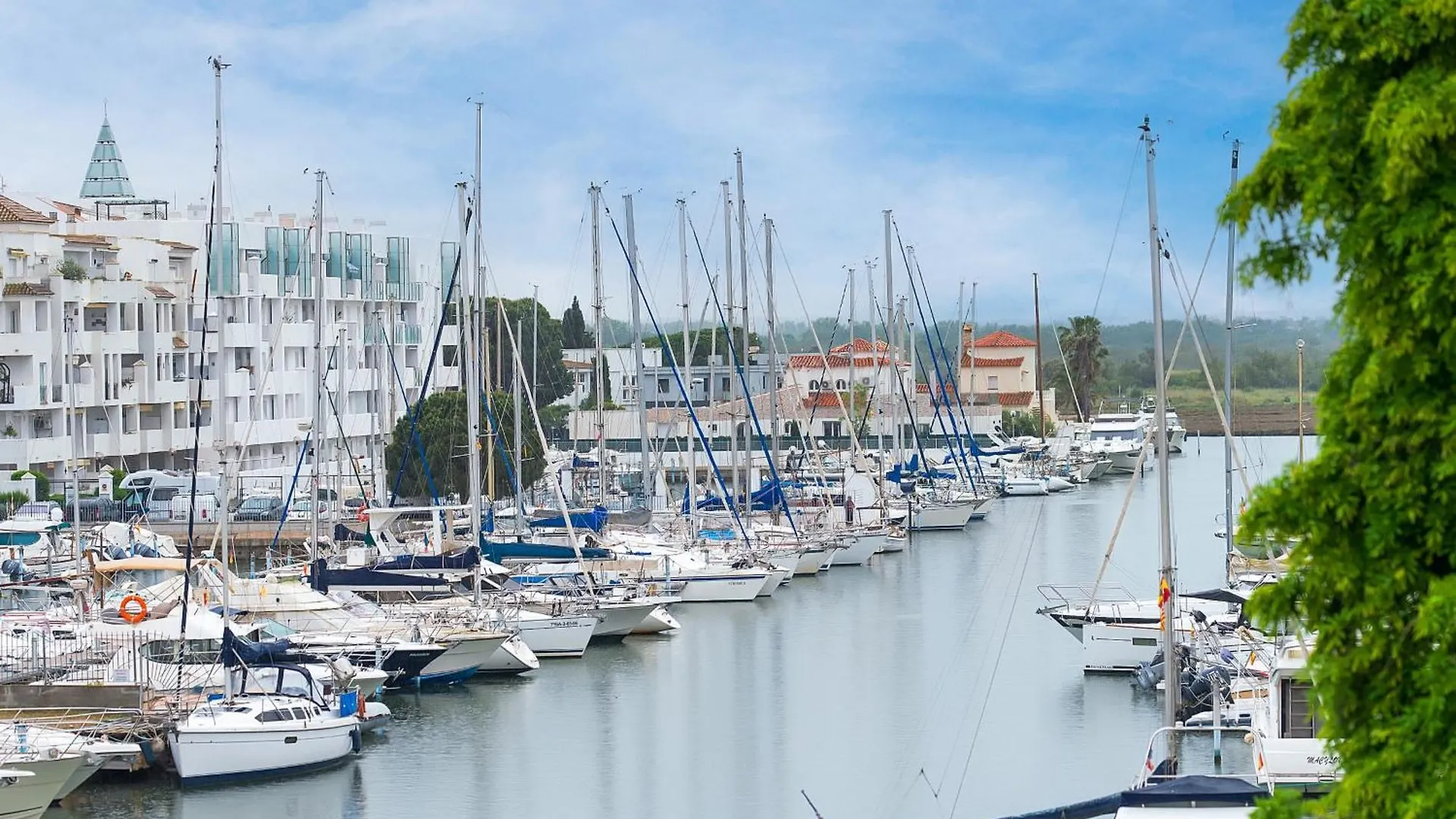 Welcs Apartamento 246 Emp Con Vistas Al Canal Ρόζες